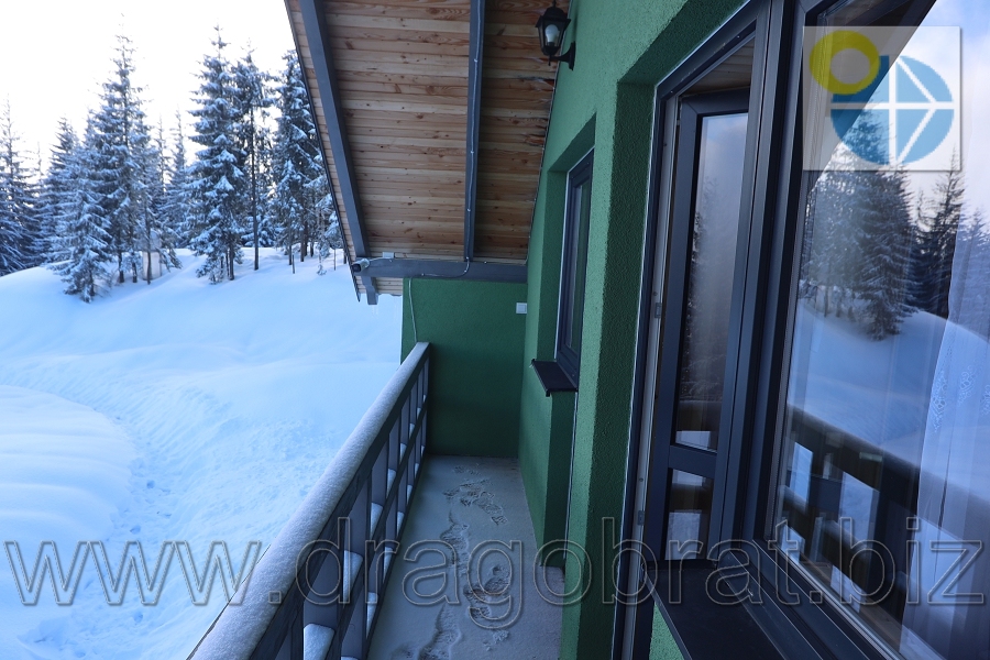 Драгобрат.Котеджі Family home