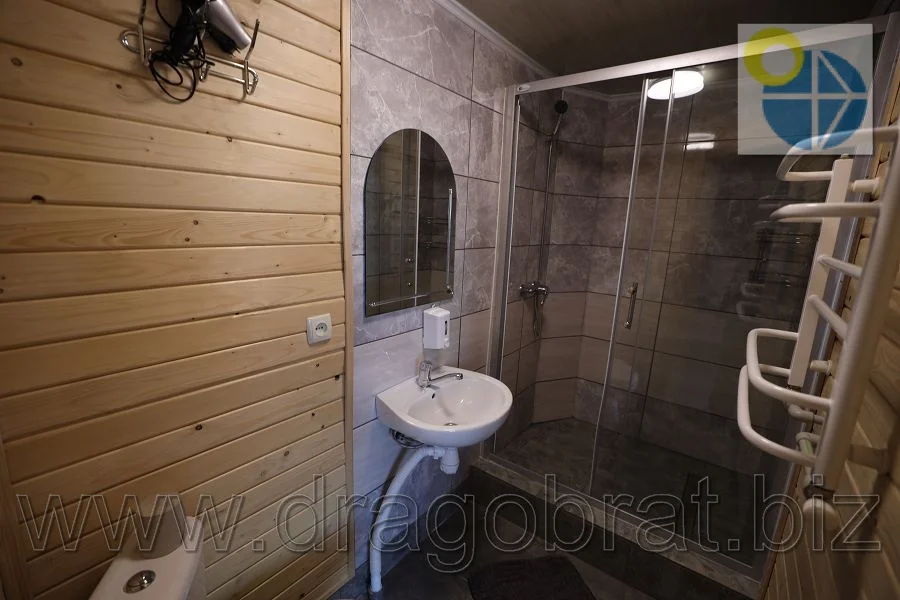 Драгобрат.Приватна садиба Пролісок