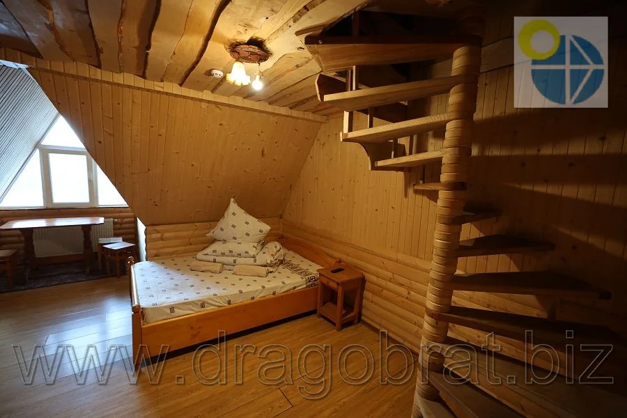 Драгобрат.Приватна садиба Пролісок