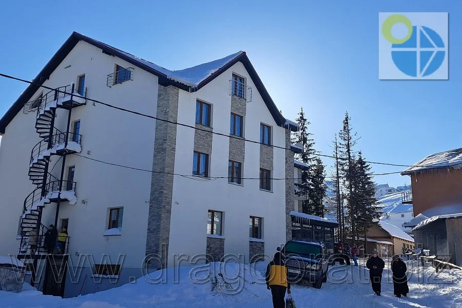 Драгобрат Готель Піпаш.