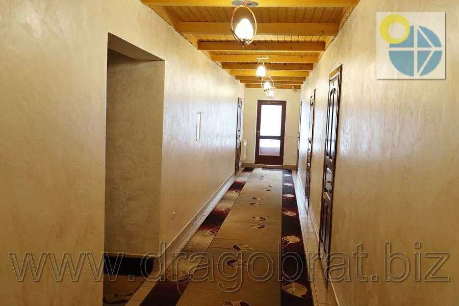 Готель Кушавель