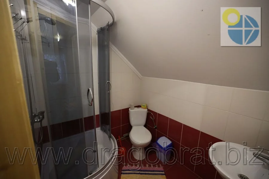 Драгобрат.Приватна садиба Калина