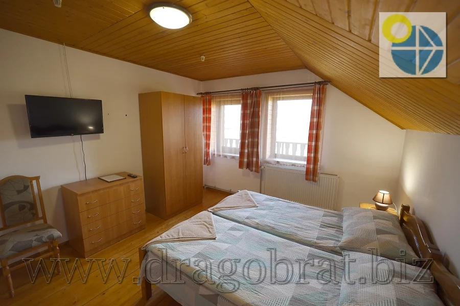 Ясіня.Міні-готель Карпатська Орхідея