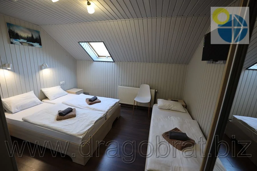 Драгобрат.Туристичний комплекс Скеля