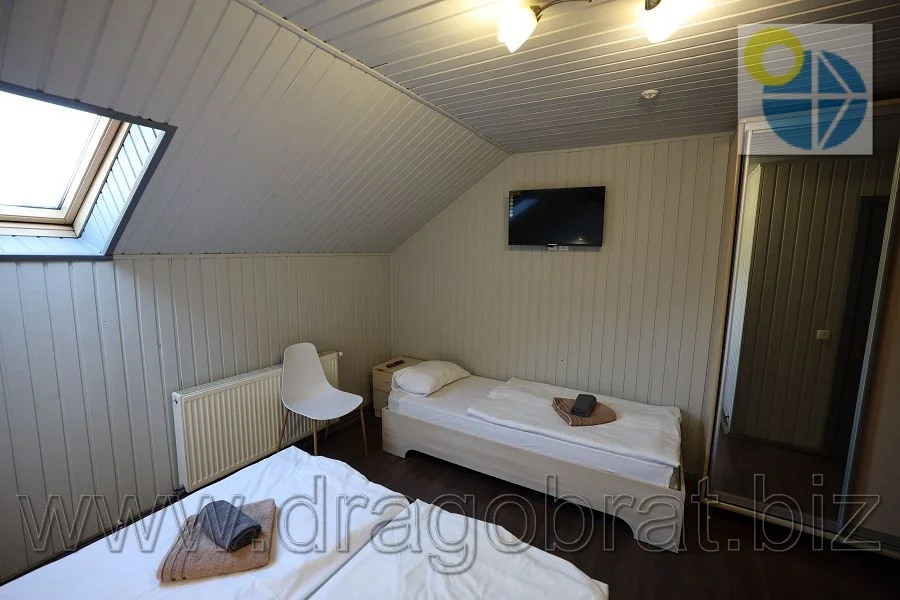 Драгобрат.Туристичний комплекс Скеля