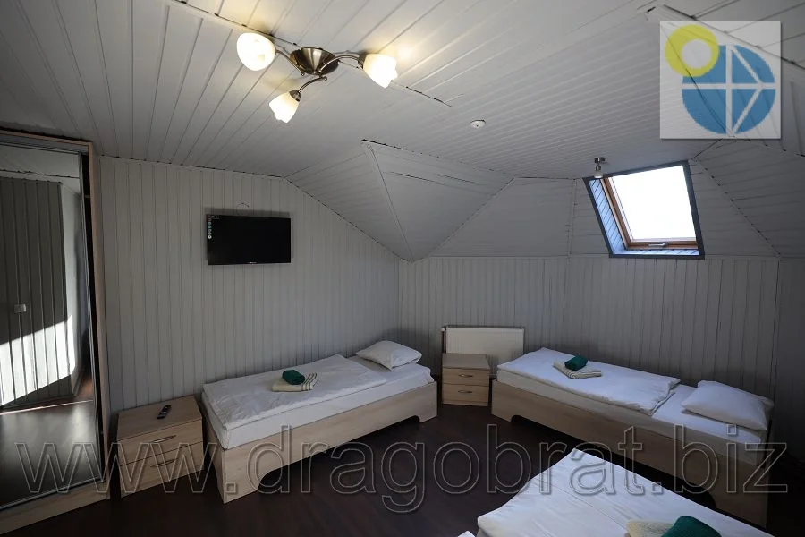 Драгобрат.Туристичний комплекс Скеля