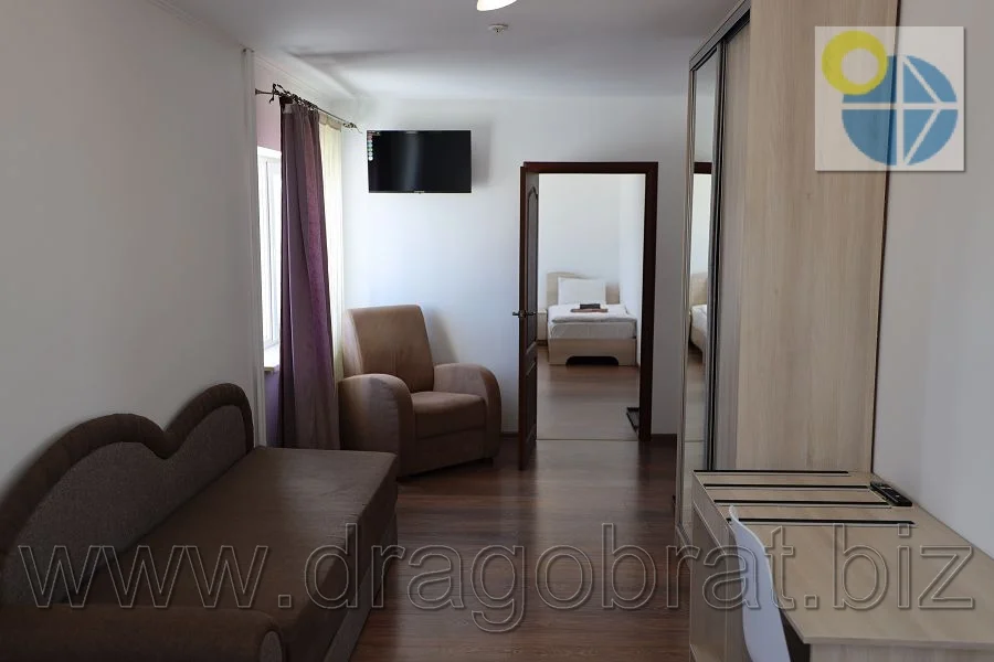 Драгобрат.Туристичний комплекс Скеля