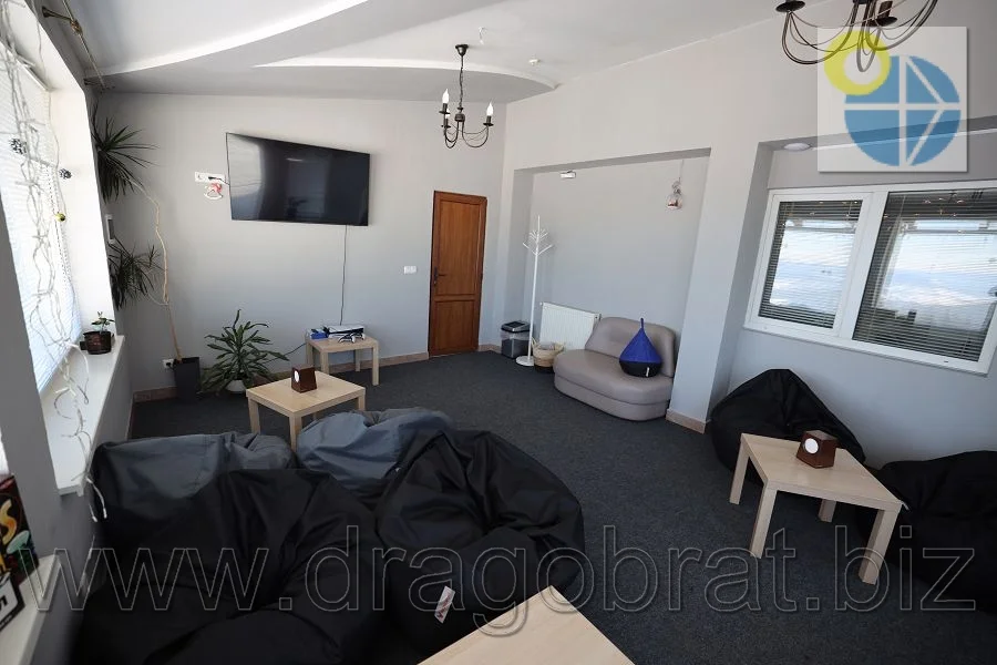 Туристичний комплекс Скеля