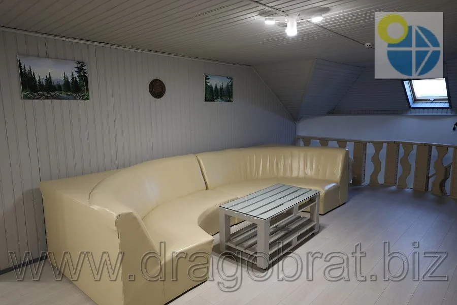 Туристичний комплекс Скеля