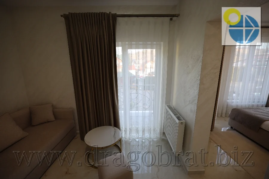 Лазещина.Коттеджи Виктория