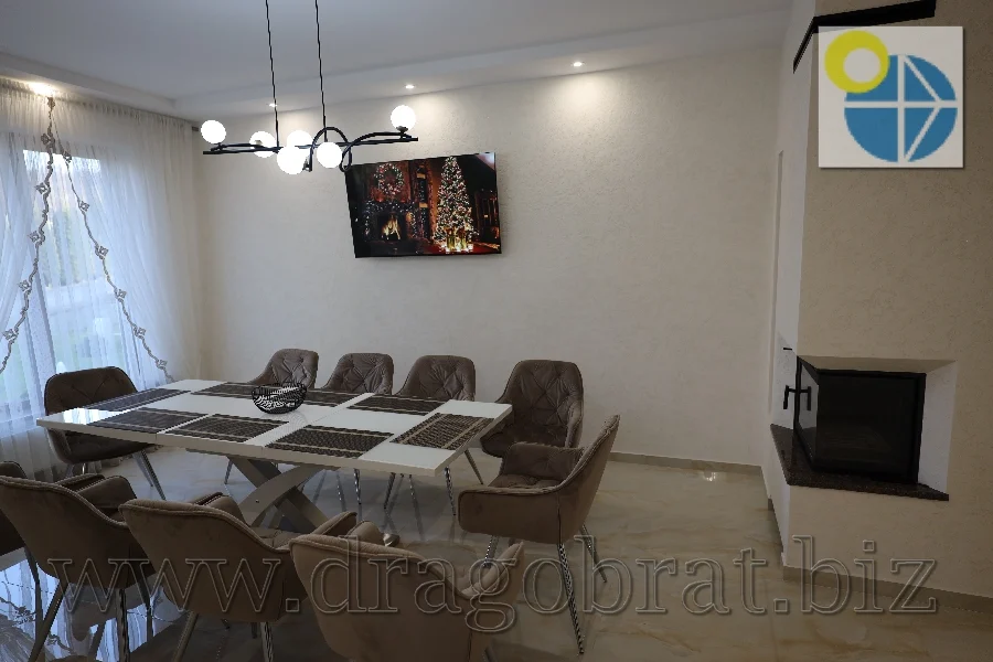 Лазещина Коттеджи Виктория.