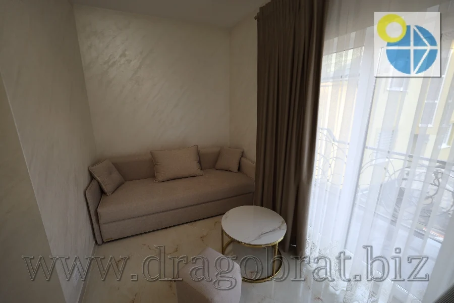 Лазещина.Коттеджи Виктория