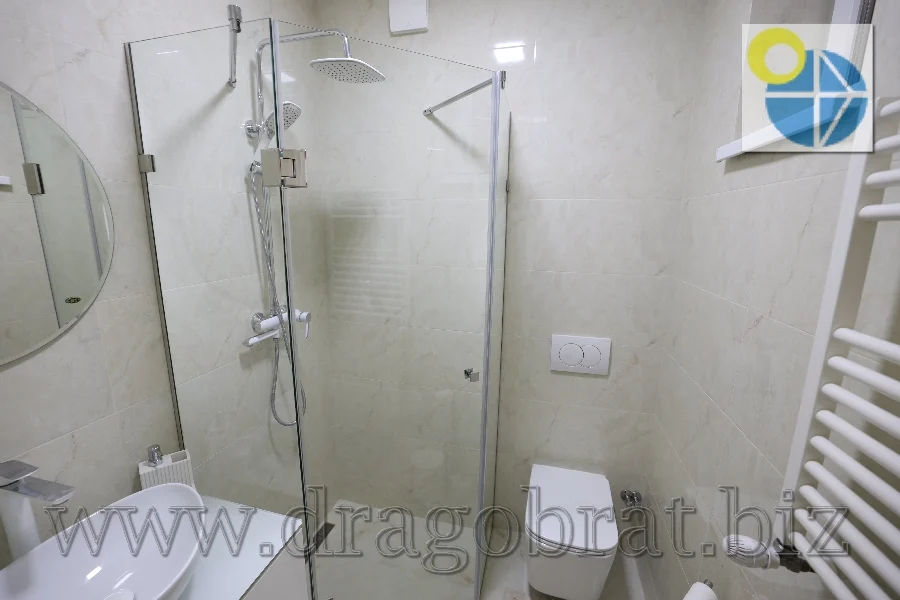 Лазещина.Коттеджи Виктория