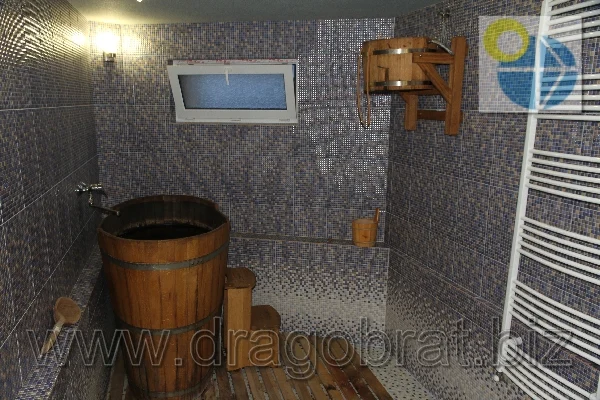 Лазещина.Коттеджи Виктория